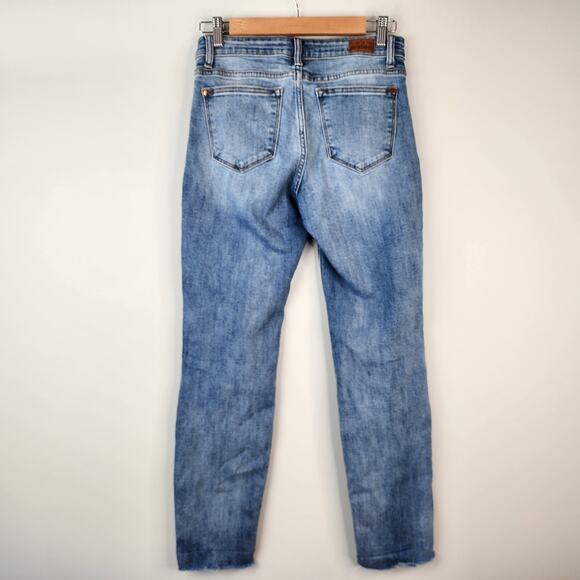 Judy Blue Relaxed Fit Jeans Women's  3/26 Light Wash Fringe Hem Stretch Denim - Picture 5 of 9